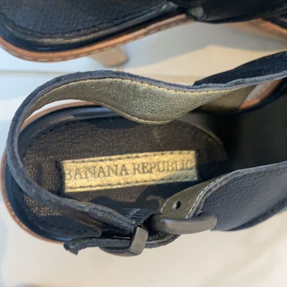 Sz 7.5 Banana Republic leather black block heel - Picture 4 of 9